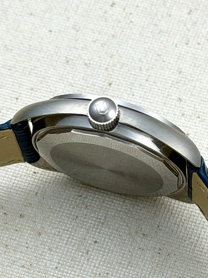 Universal Geneve Unisonic "Buzzsaw" w/box Vintage