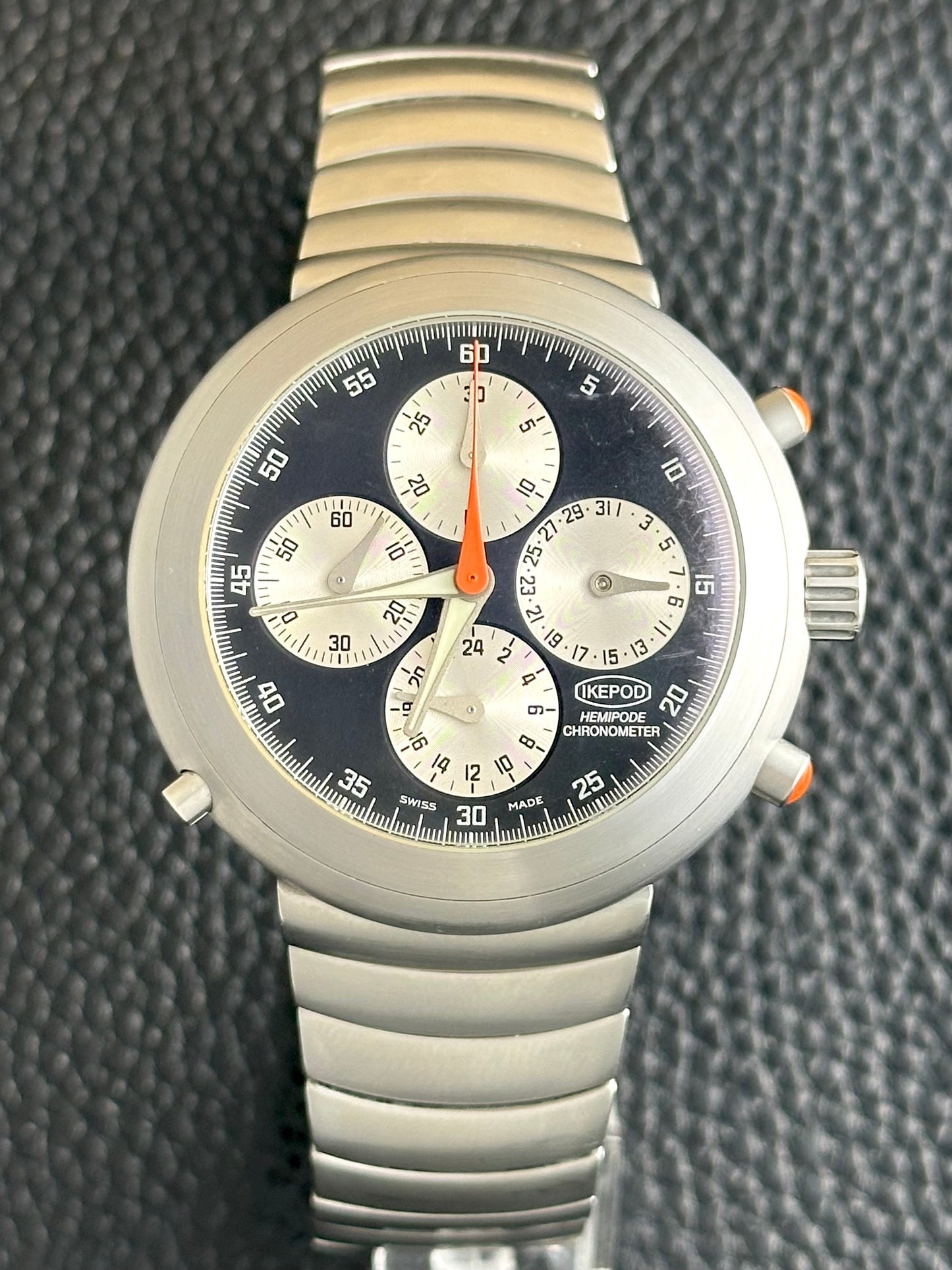 Ikepod Hemipode Chronometer HC01 Neo-Vintage