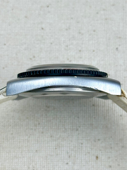 Johnson Outboards Boating Watch Vintage