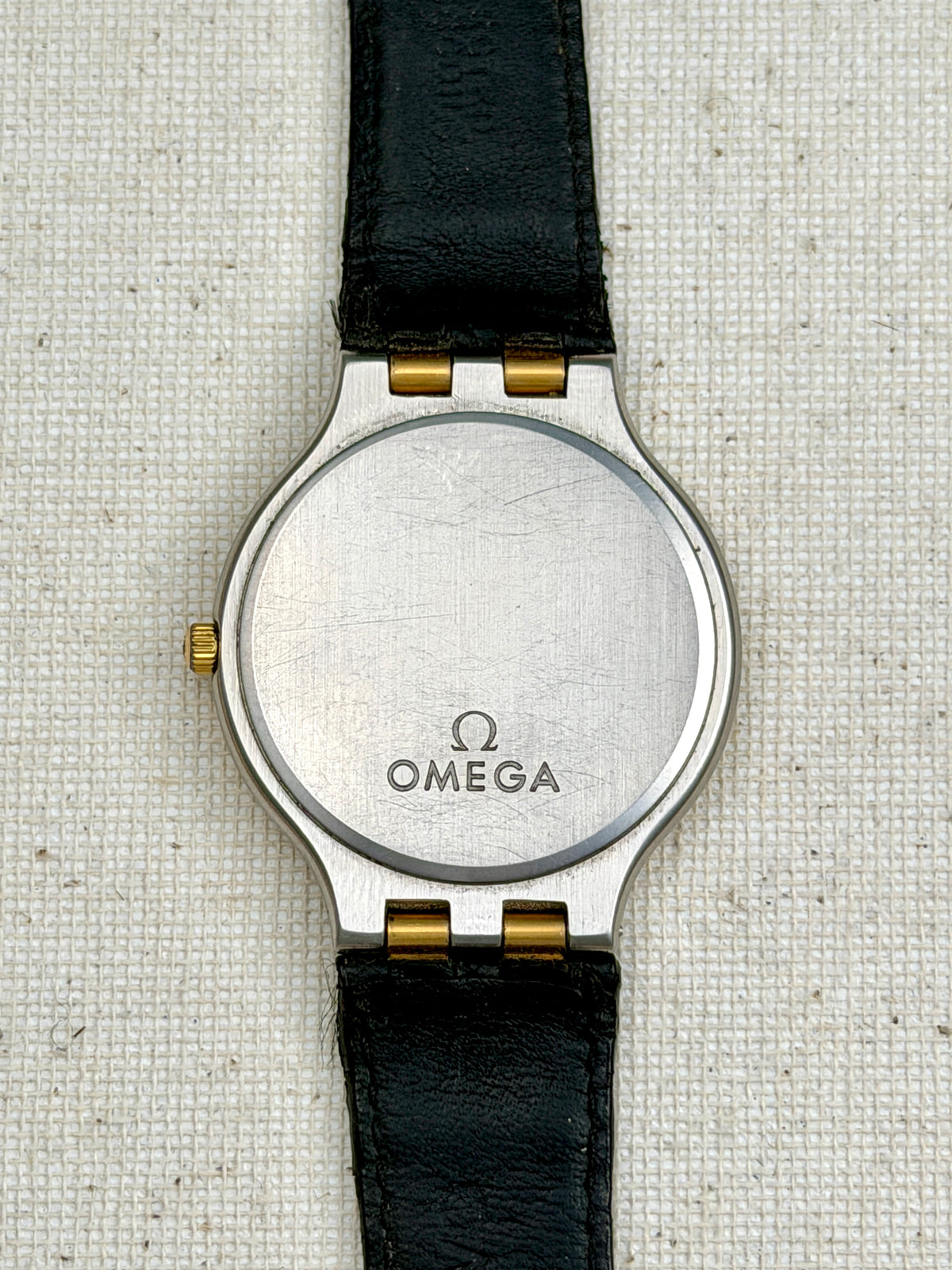 Omega 18k Bezel Quartz Vintage