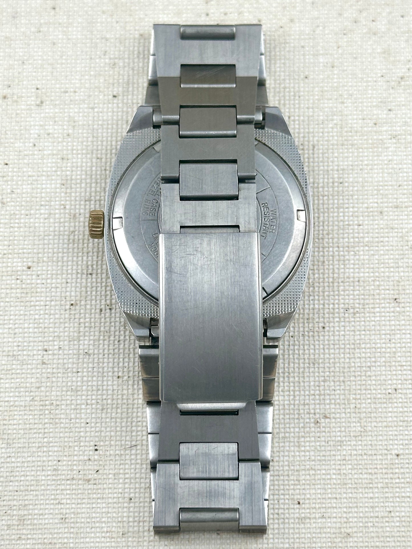 Caravelle Fluted Bezel Vintage