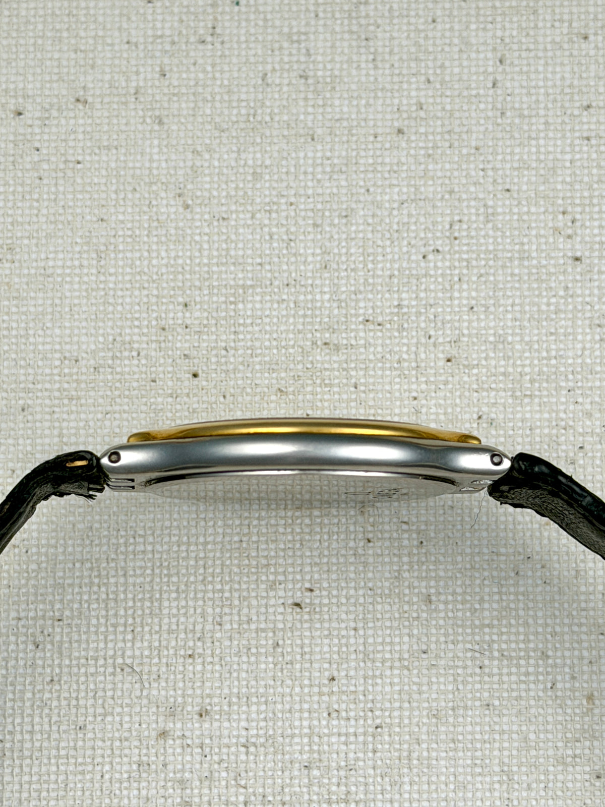 Omega 18k Bezel Quartz Vintage