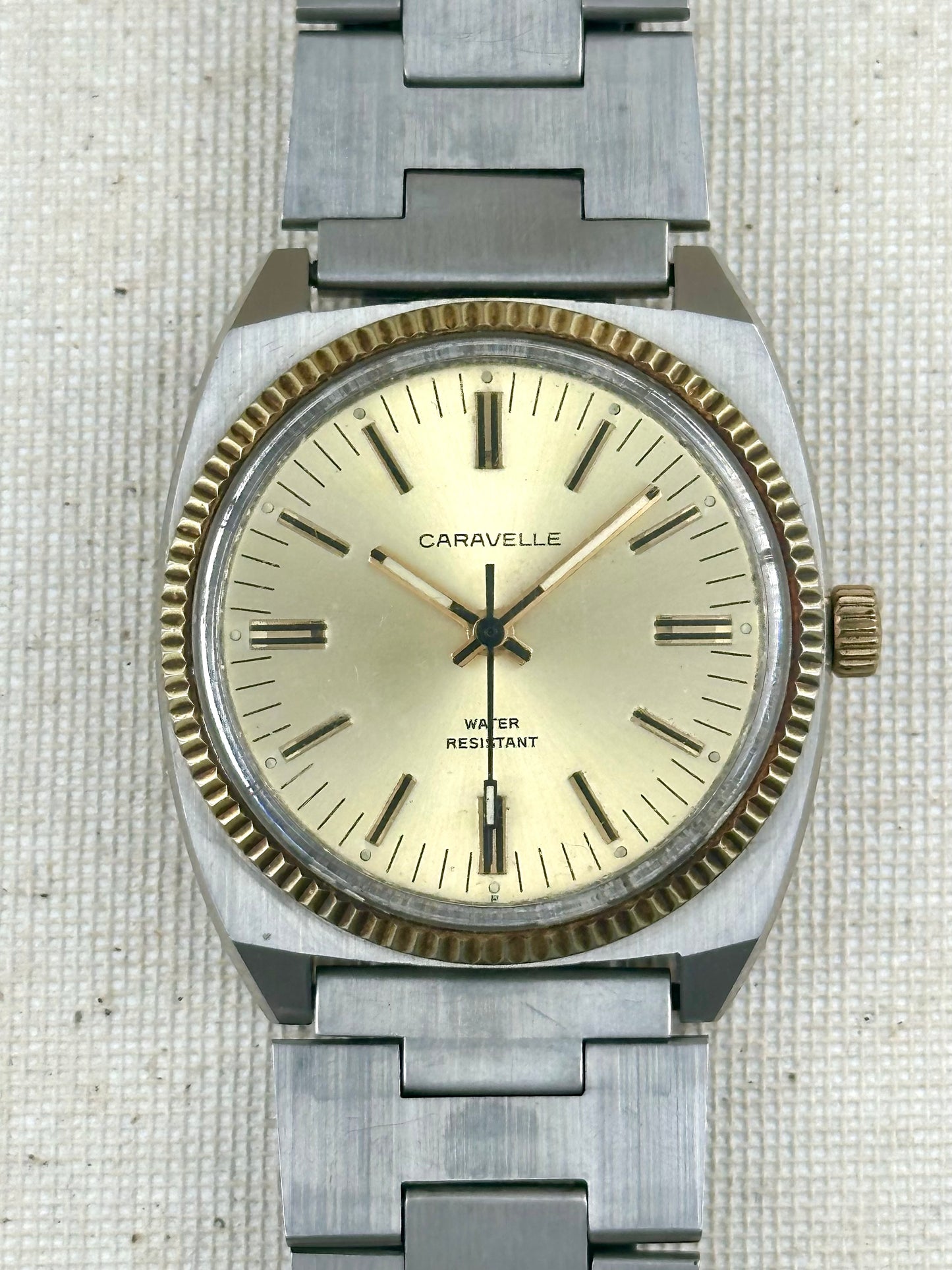 Caravelle Fluted Bezel Vintage