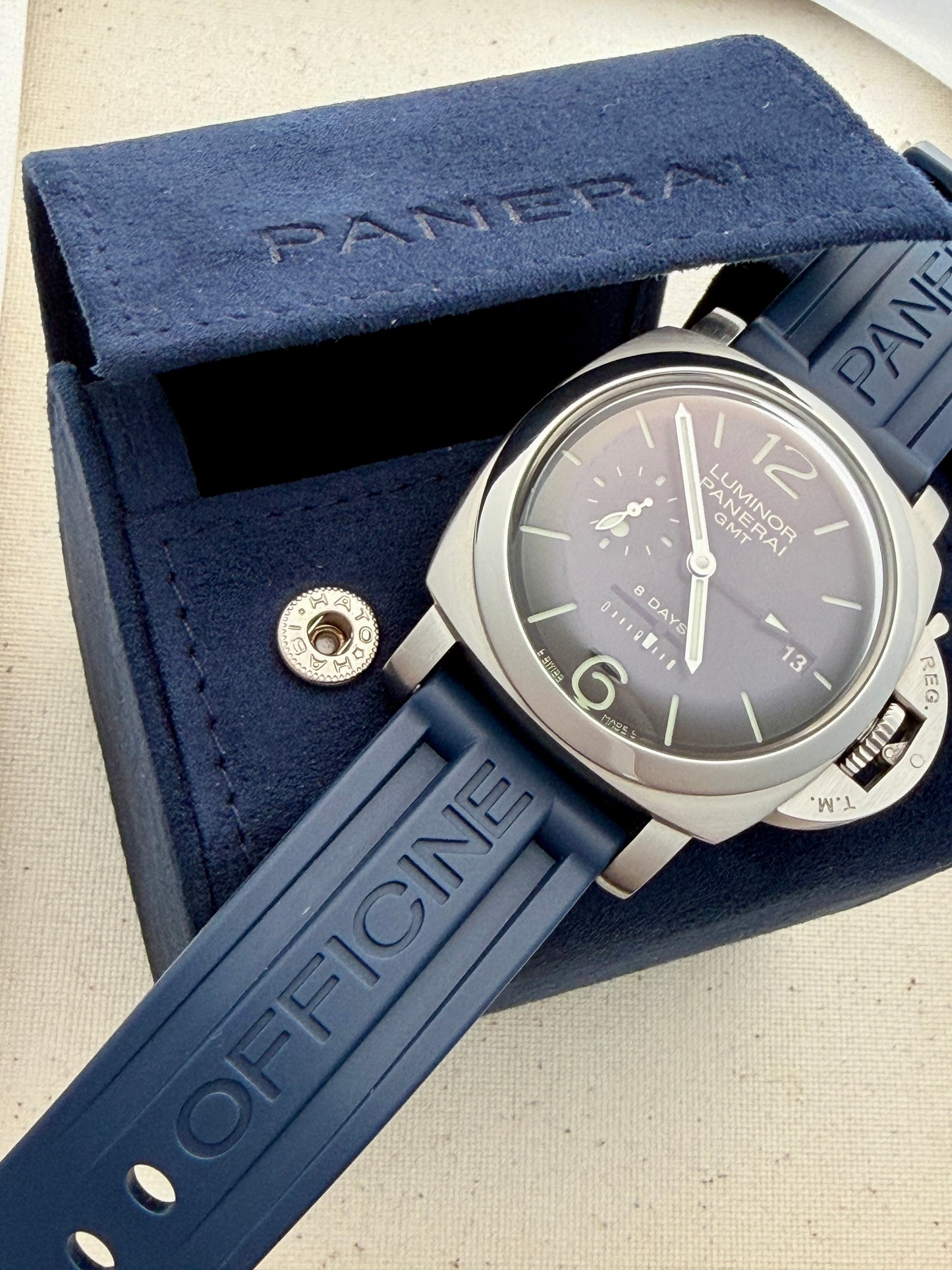 Panerai Luminor 1950 8 Days GMT "Dot Dial" PAM0233