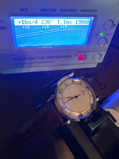 Omega c.1944 Bumper 28.10 RA Vintage