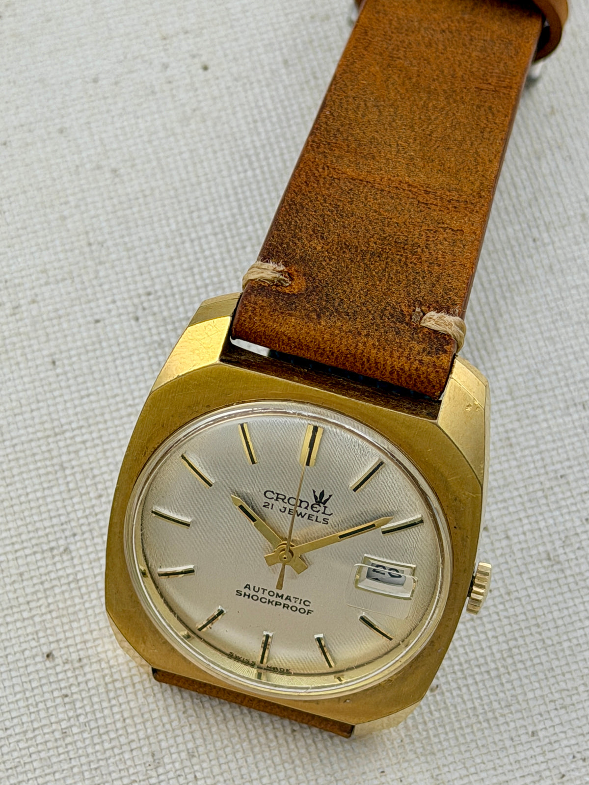 Cronel Date Vintage