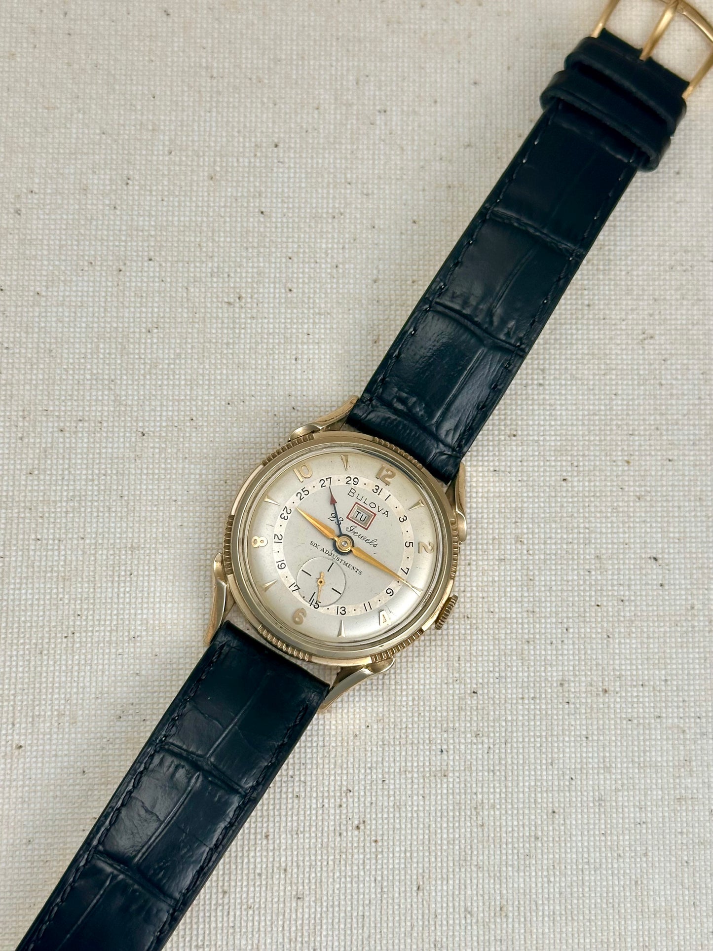 Bulova Calendar Pointer Date Vintage