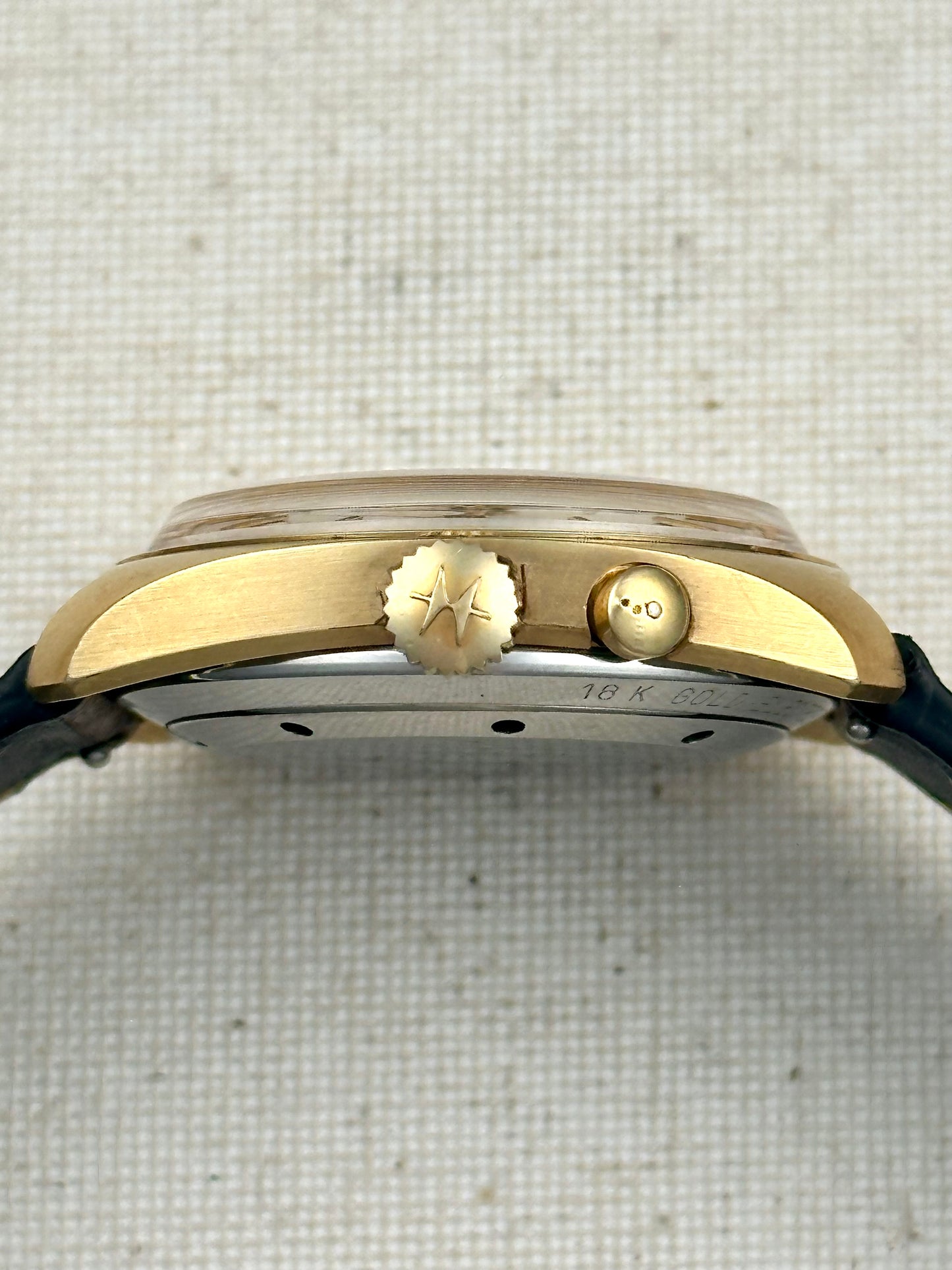 Hamilton Wrist Alarm "D" Vintage