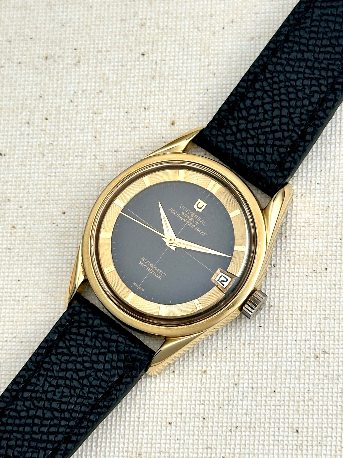Universal Geneve Polerouter Date Black Crosshair Dial with Box Vintage
