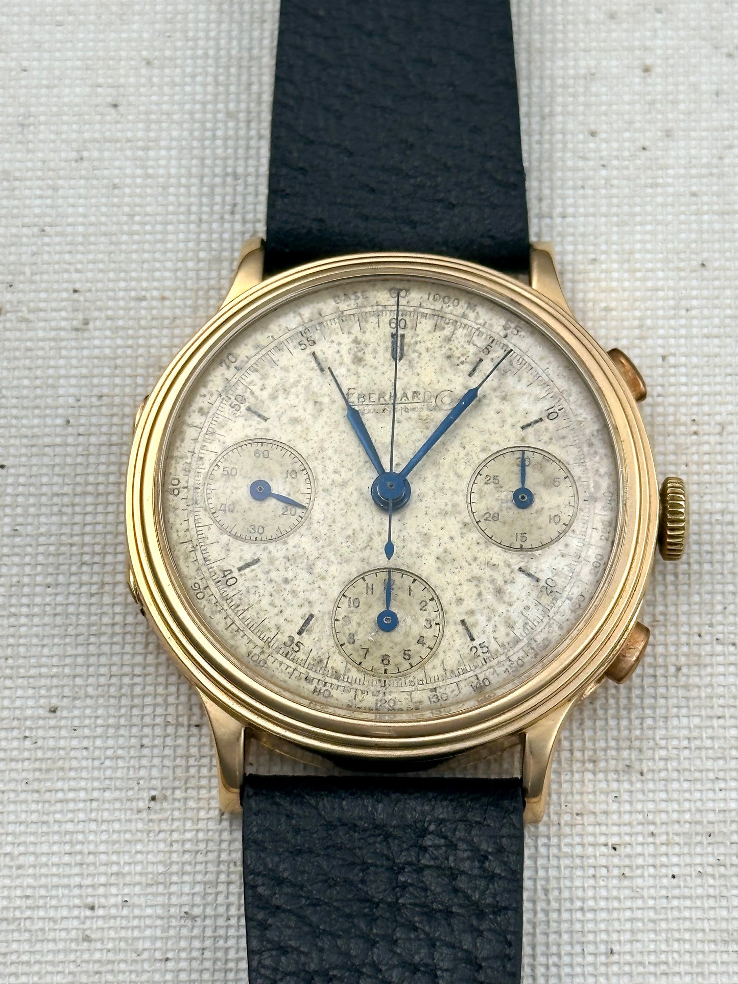 Eberhard 18k Yellow Gold Tri-Compax 1943 with Box Vintage