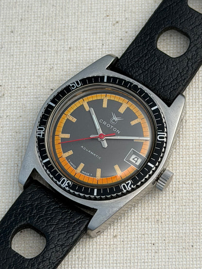 Croton Diver on Tropic Vintage