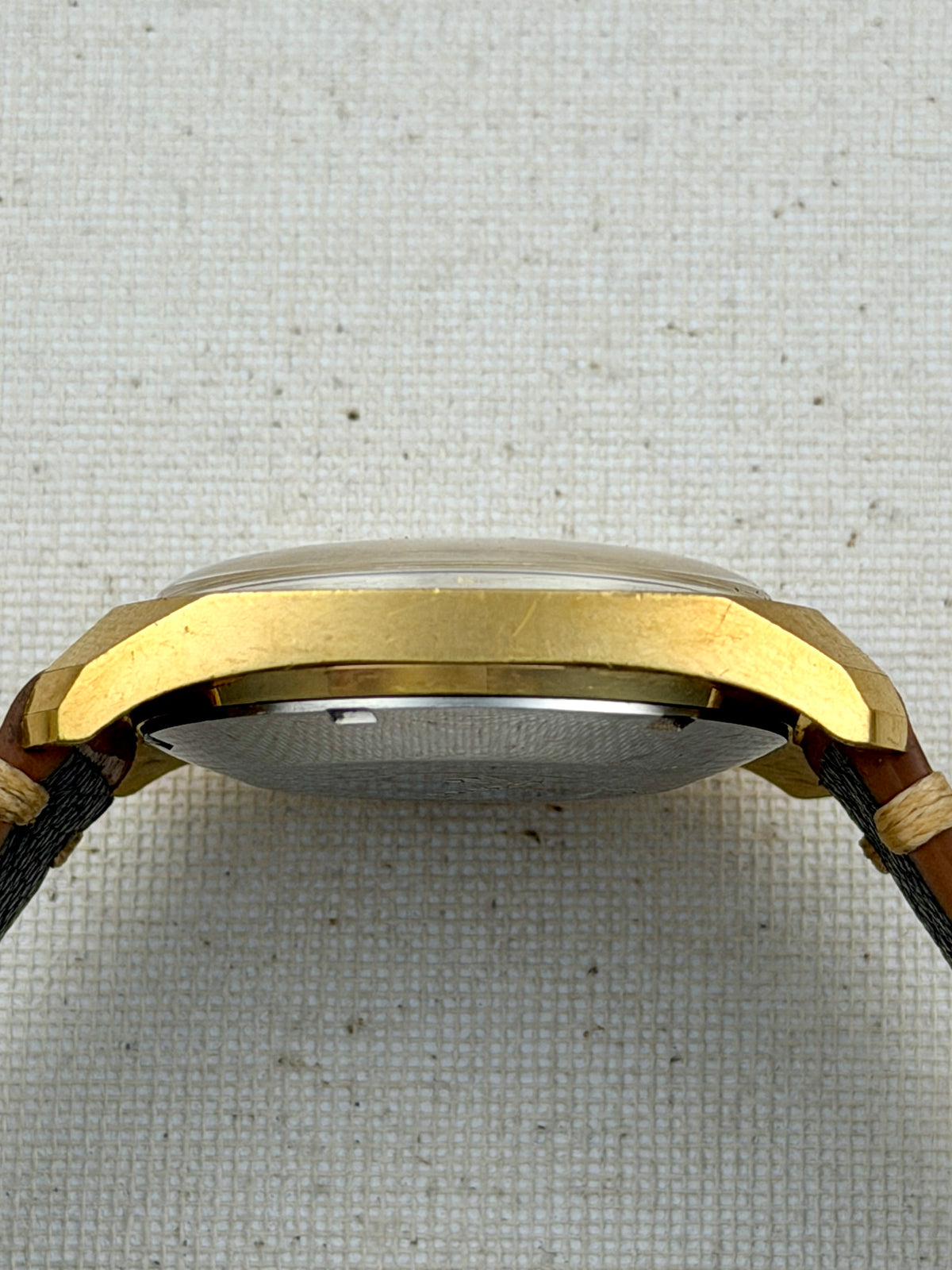 Cronel Date Vintage