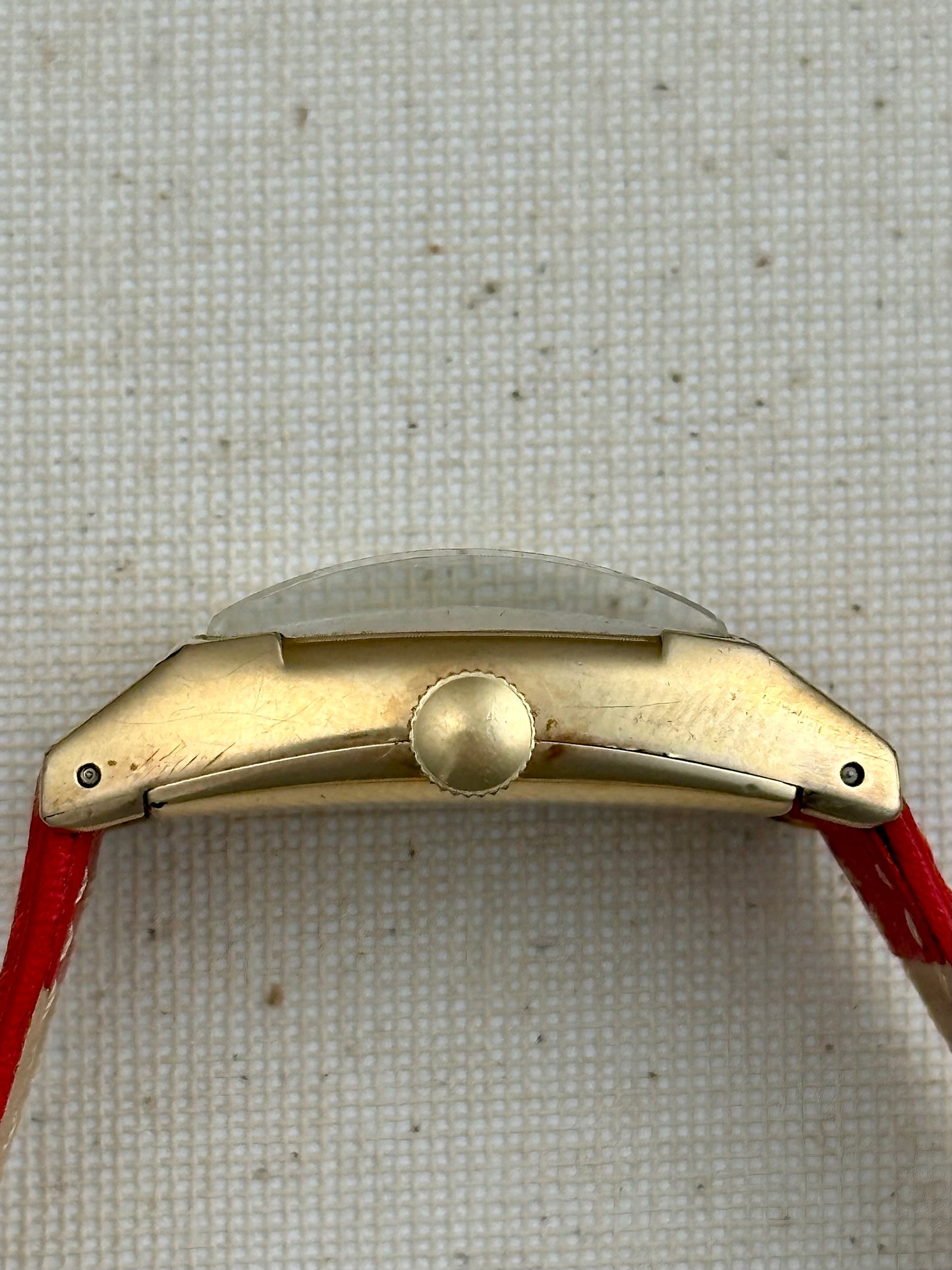Hamilton Tank Red Strap Vintage