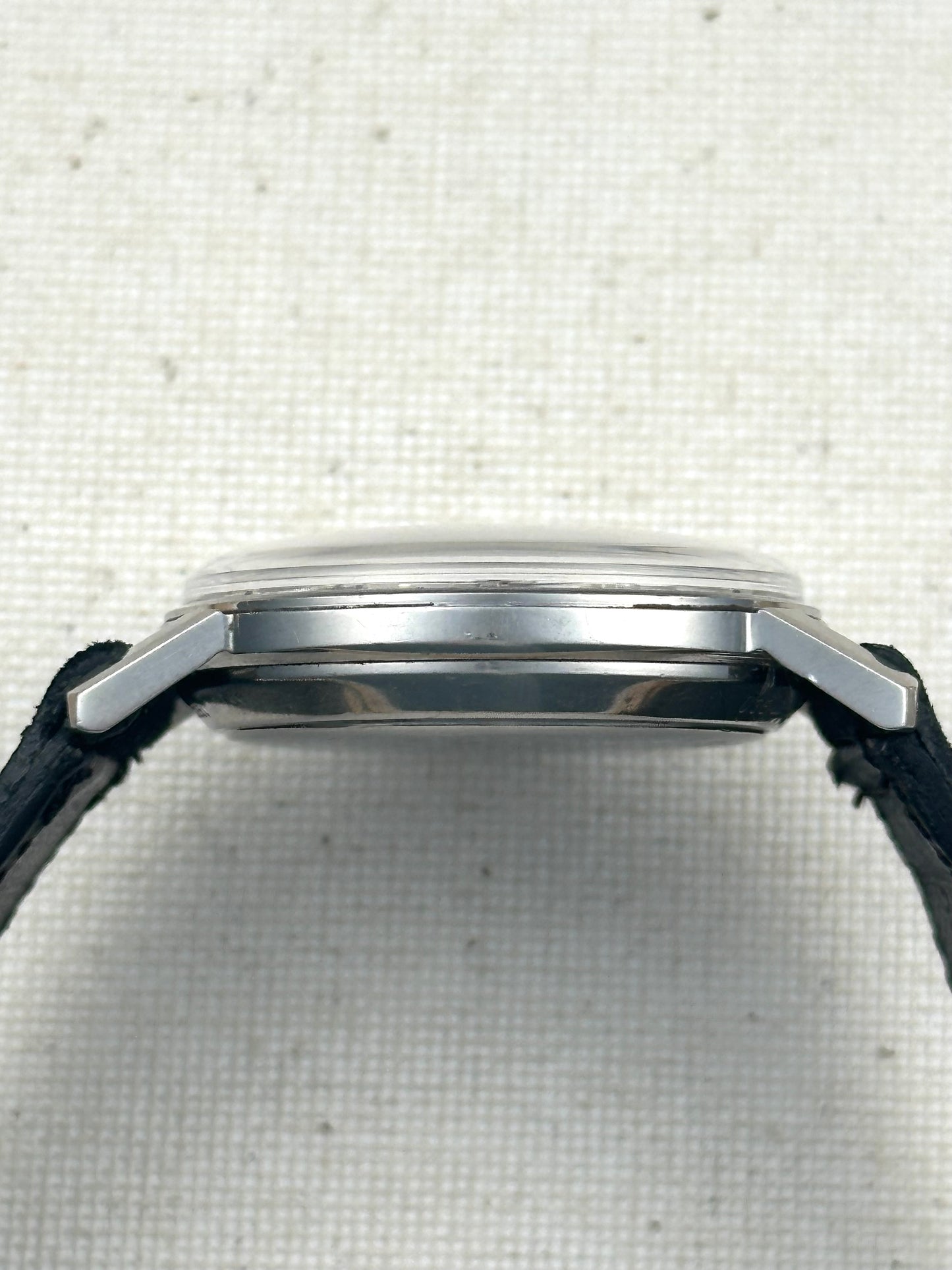 Longines Grand Prize Date Vintage