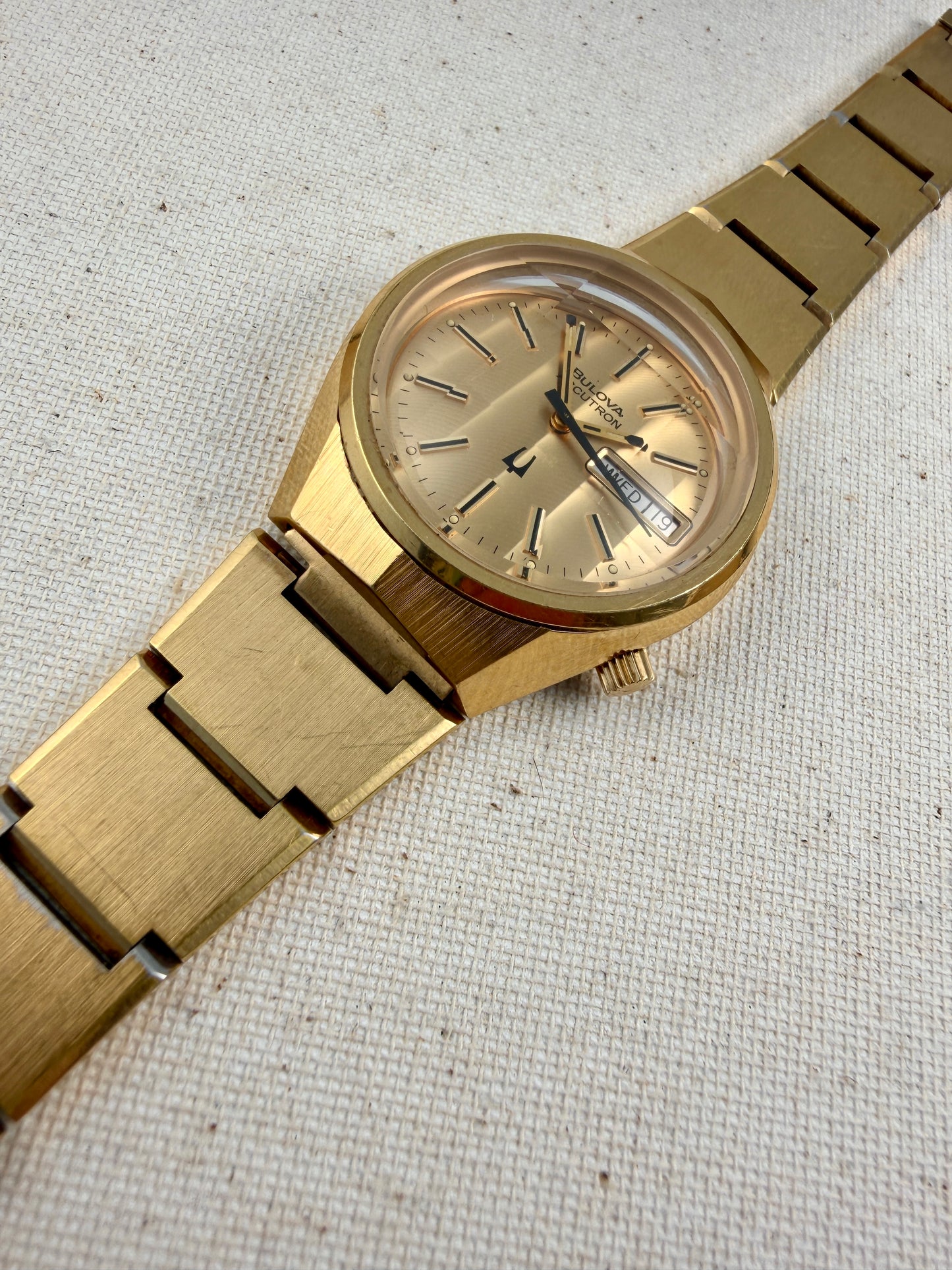 Accutron Golden Angles Vintage