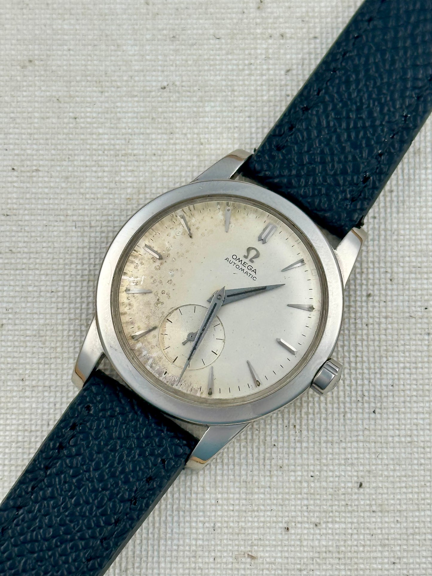 Omega Beefy Lugs 2576 Pre-Seamaster Steel Vintage