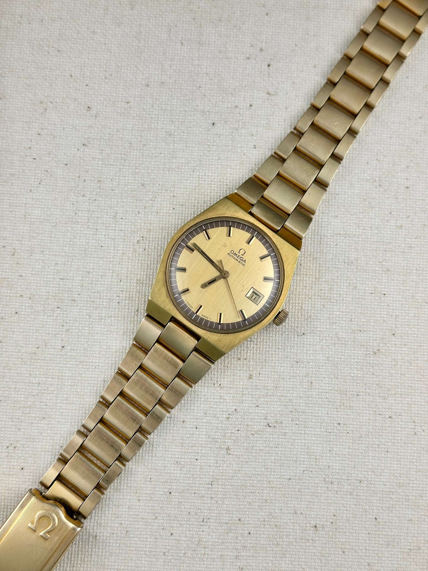 Omega Auto Date Bracelet Vintage