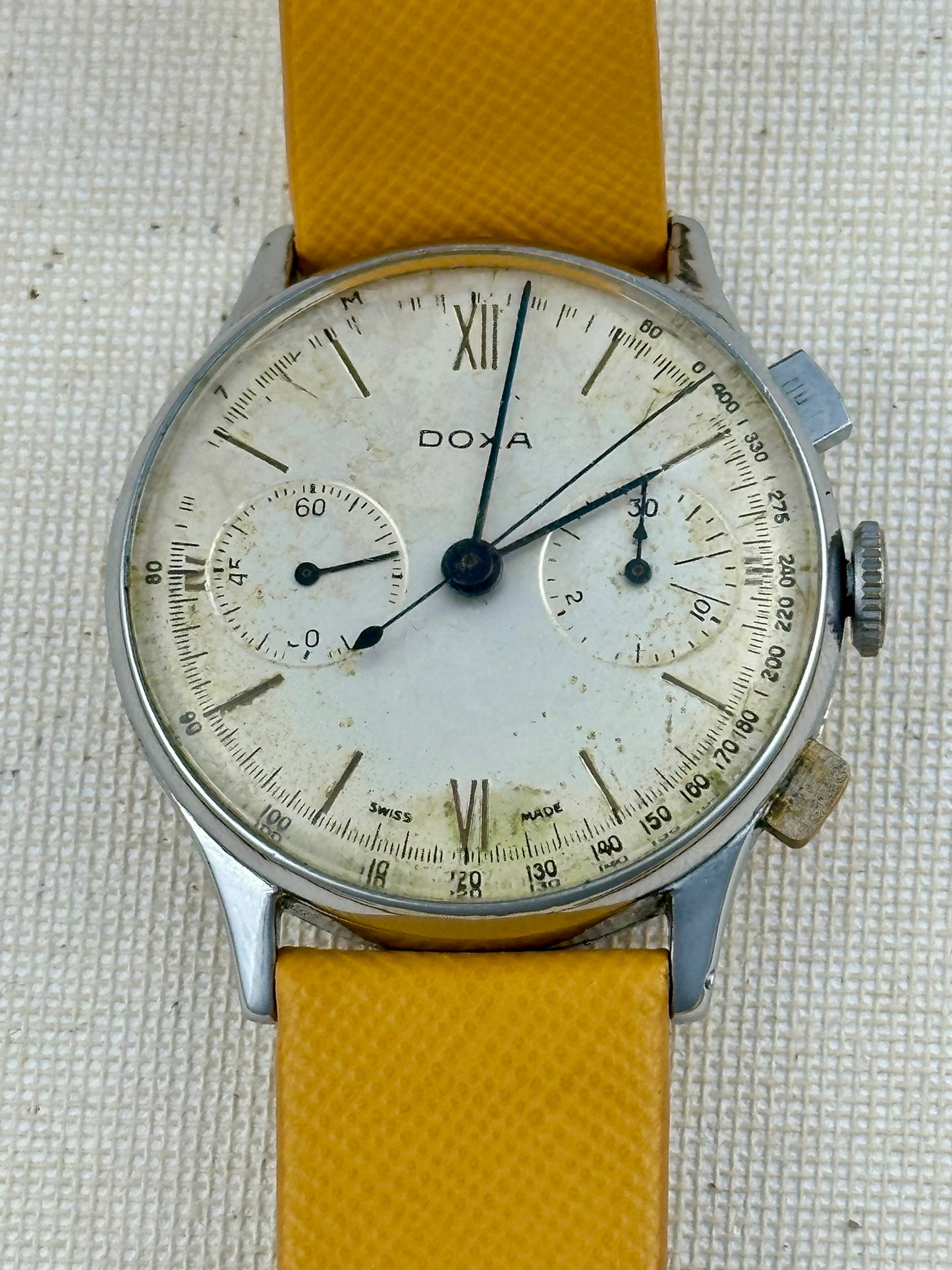 Doxa Chronograph ref 4497 Vintage