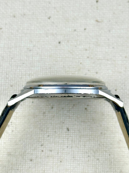 Helbros Waffle Dial Vintage