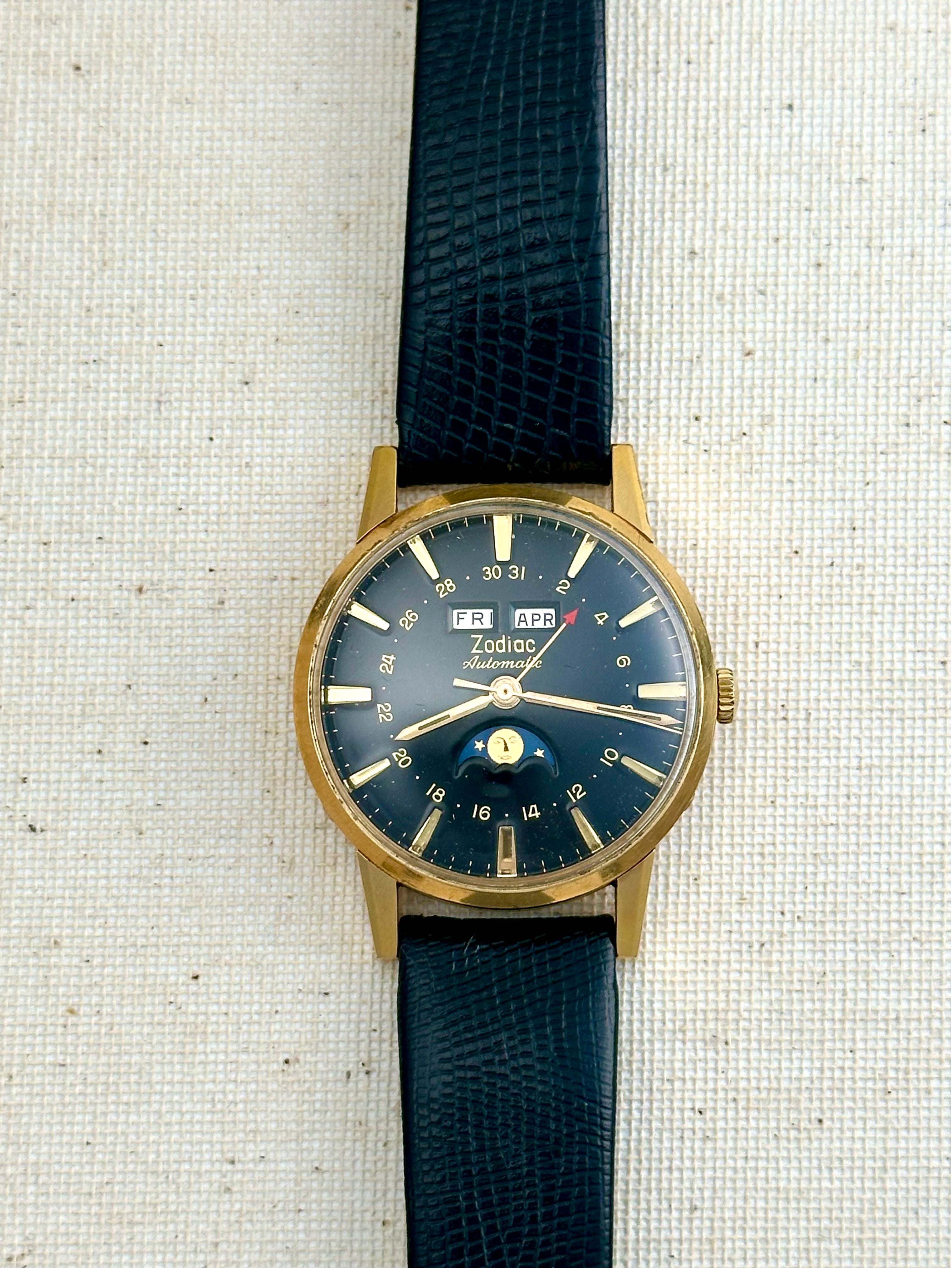 Zodiac Triple Calendar Moonphase Vintage – Old School Seconds