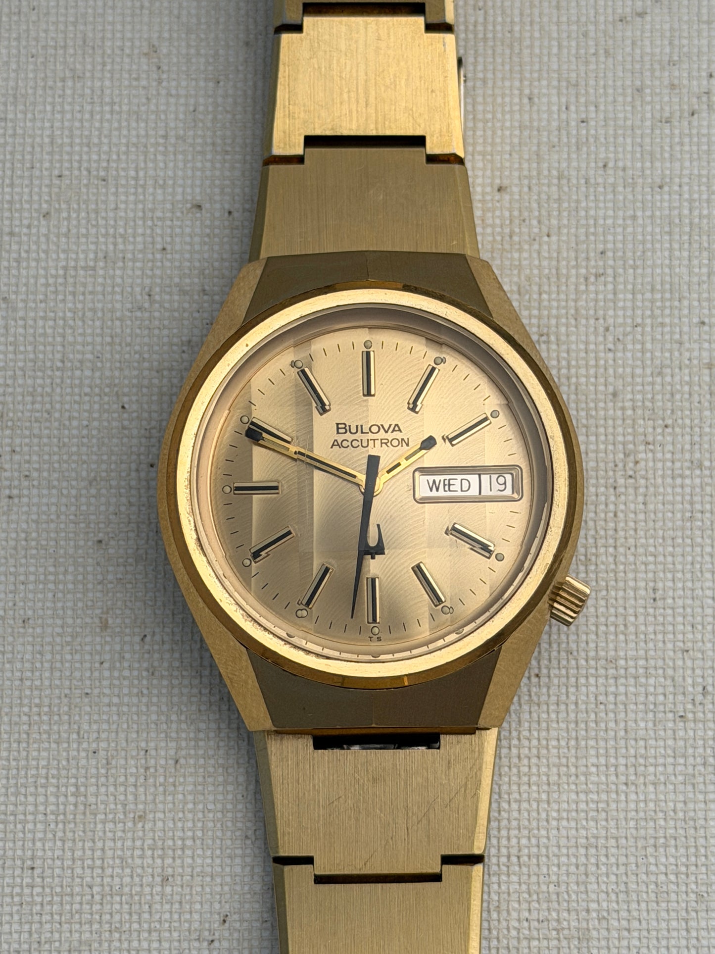 Accutron Golden Angles Vintage