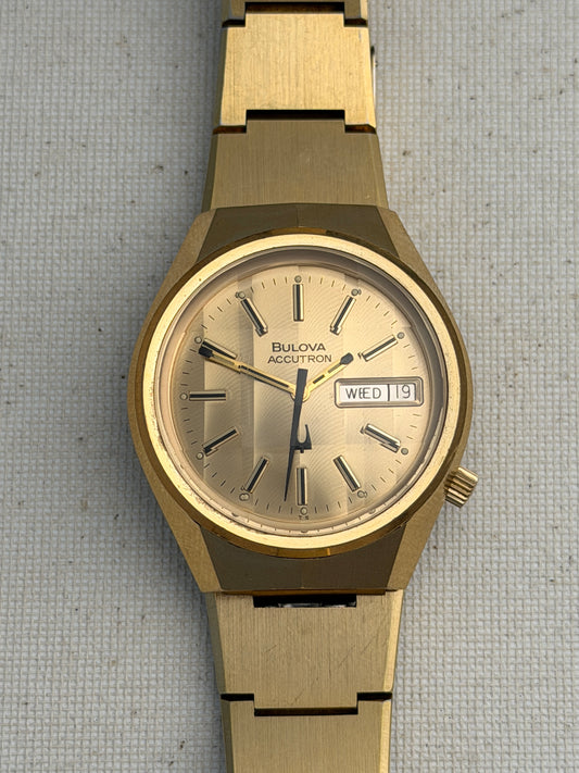 Accutron Golden Angles Vintage