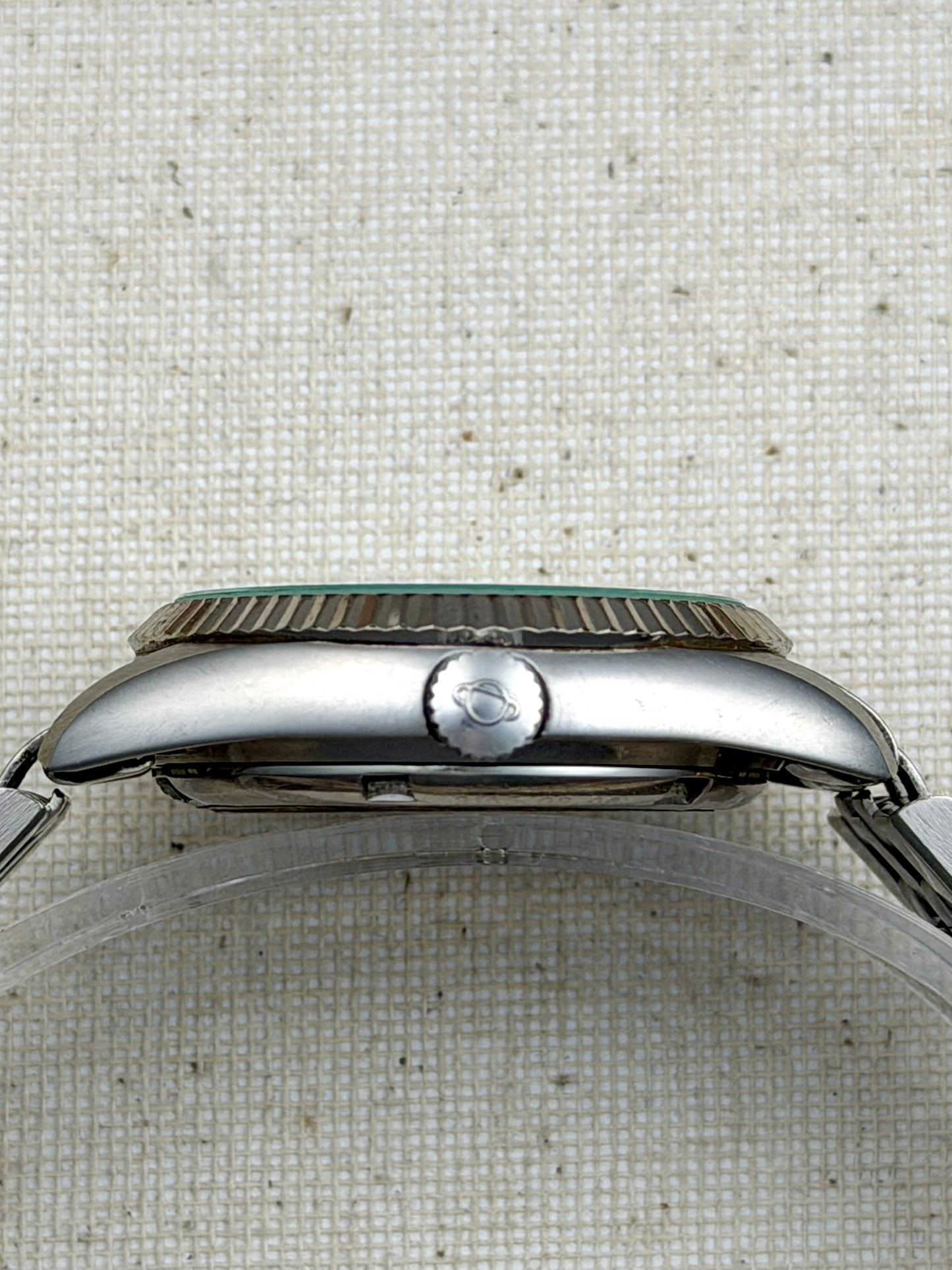 Enicar Mid-size "datejust" Vintage