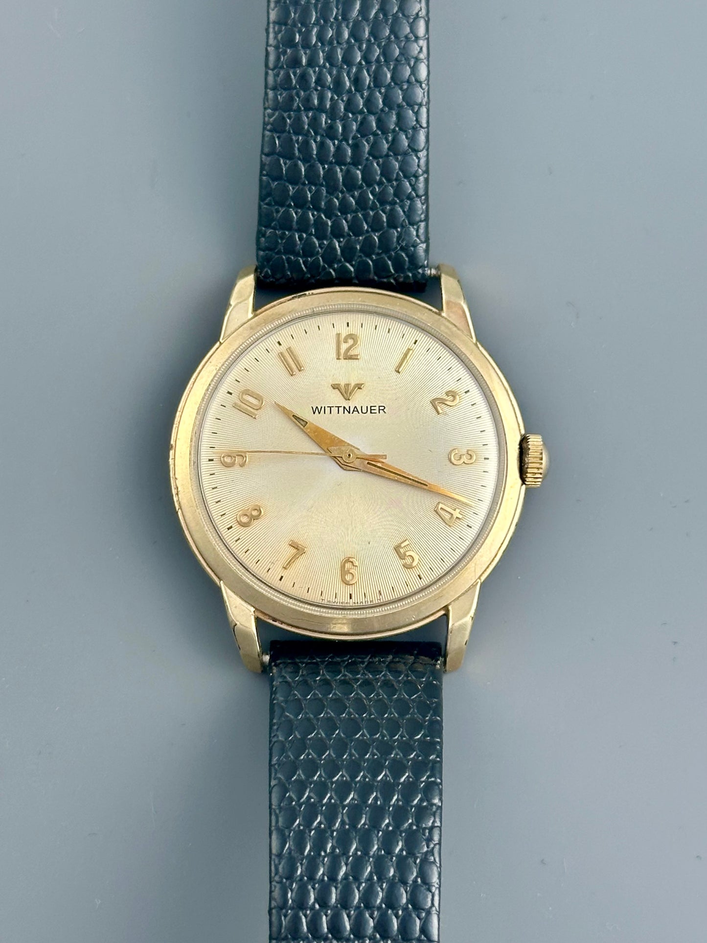 Wittnauer Satin Ribbed Dial Vintage