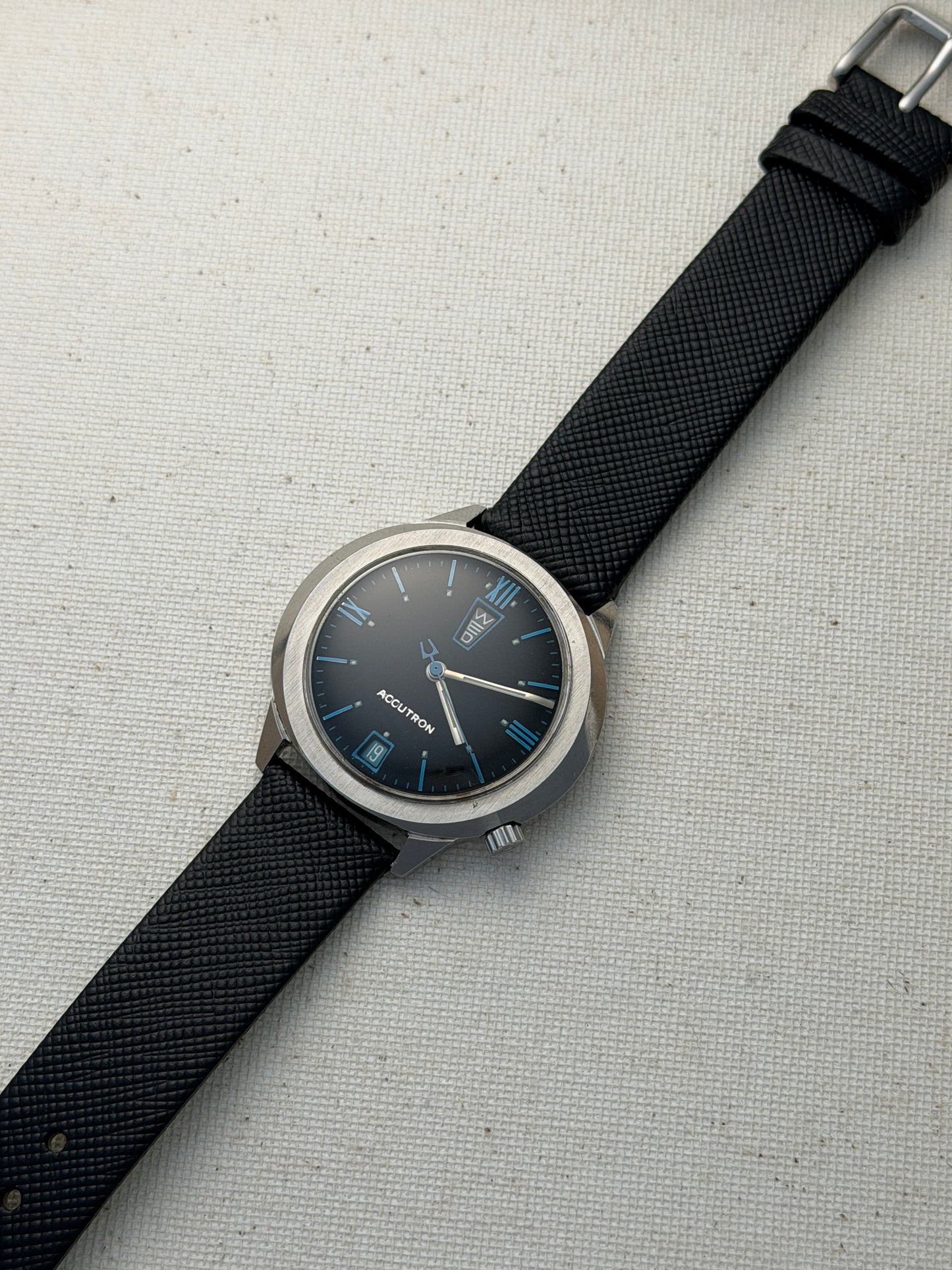Accutron Up Down Bad Ass Blue Vintage