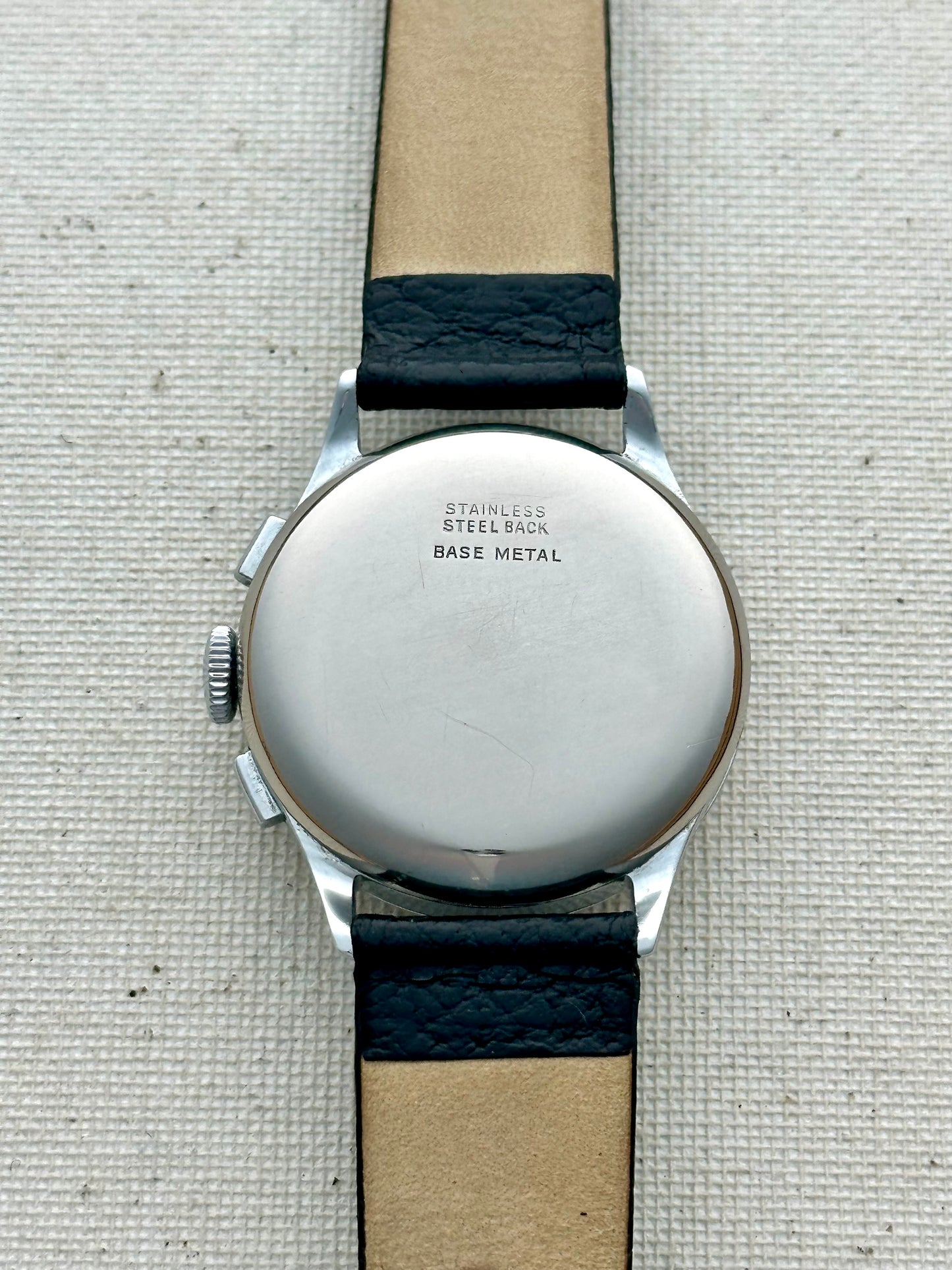 Leonidas "Big Eye" Vintage