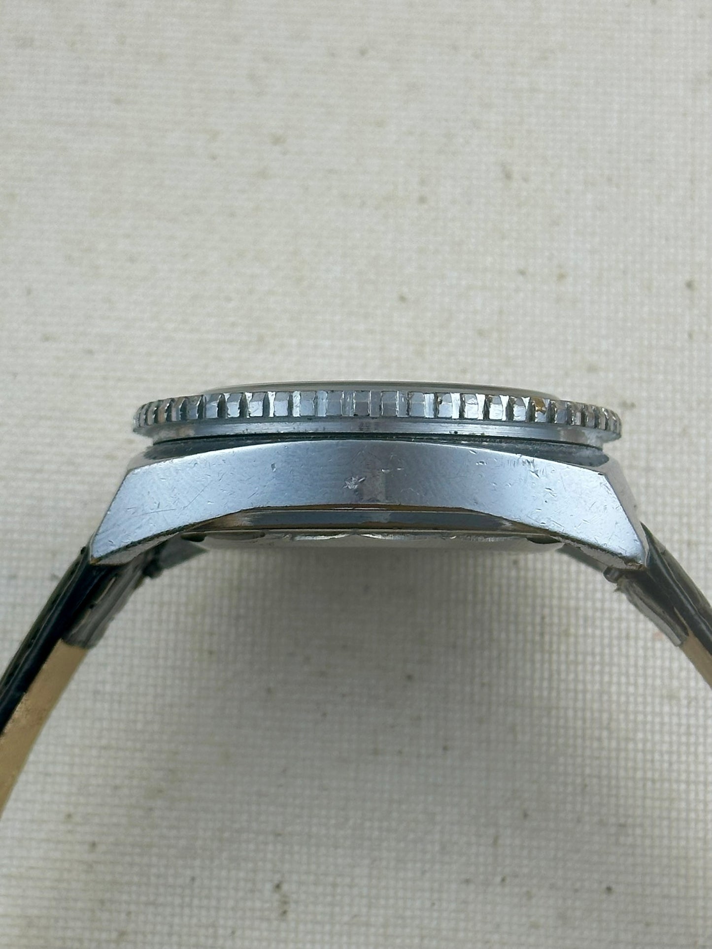Maty Besancon "Surfboard" Chrono Vintage