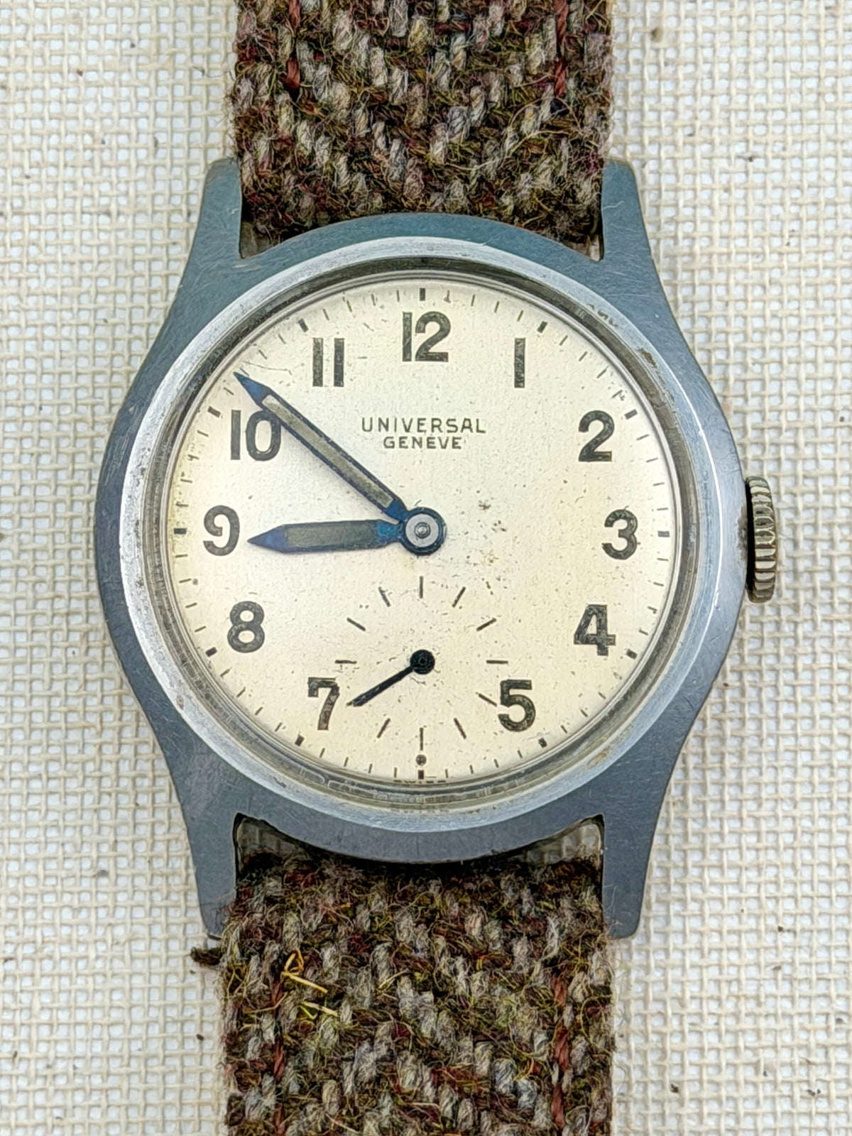 Universal Geneve Military Vintage