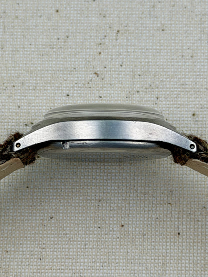 Universal Geneve Military Vintage