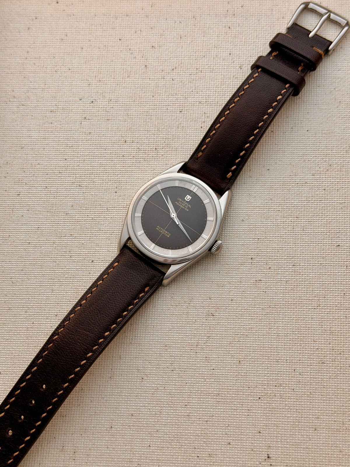 Universal Geneve Tropical Dial Polerouter Vintage