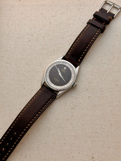 Universal Geneve Tropical Dial Polerouter Vintage