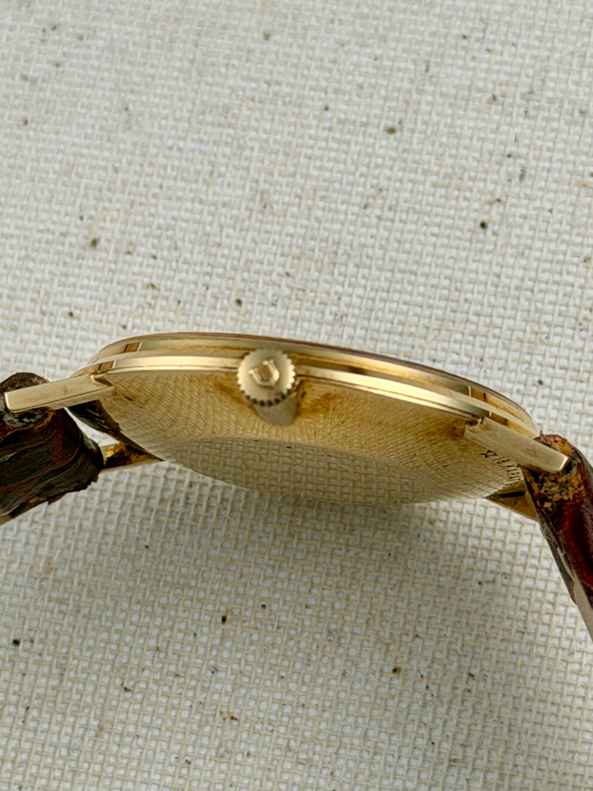 Universal Geneve 18k Gold