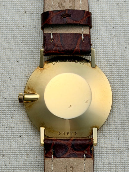 Universal Geneve 18k Gold