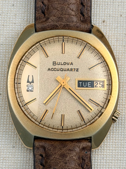 Bullova Accutron Accuquartz 14K Gold Vintage