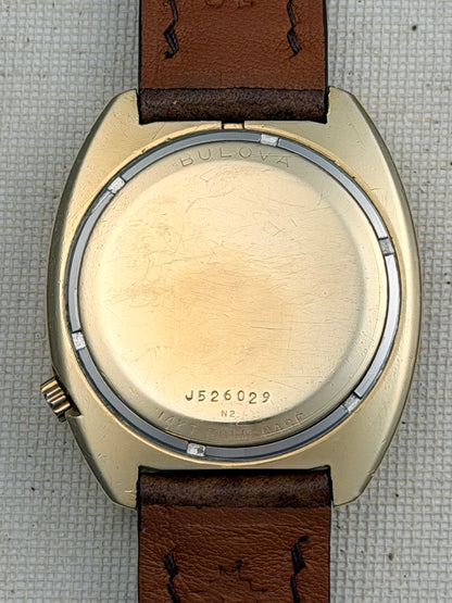 Bullova Accutron Accuquartz 14K Gold Vintage