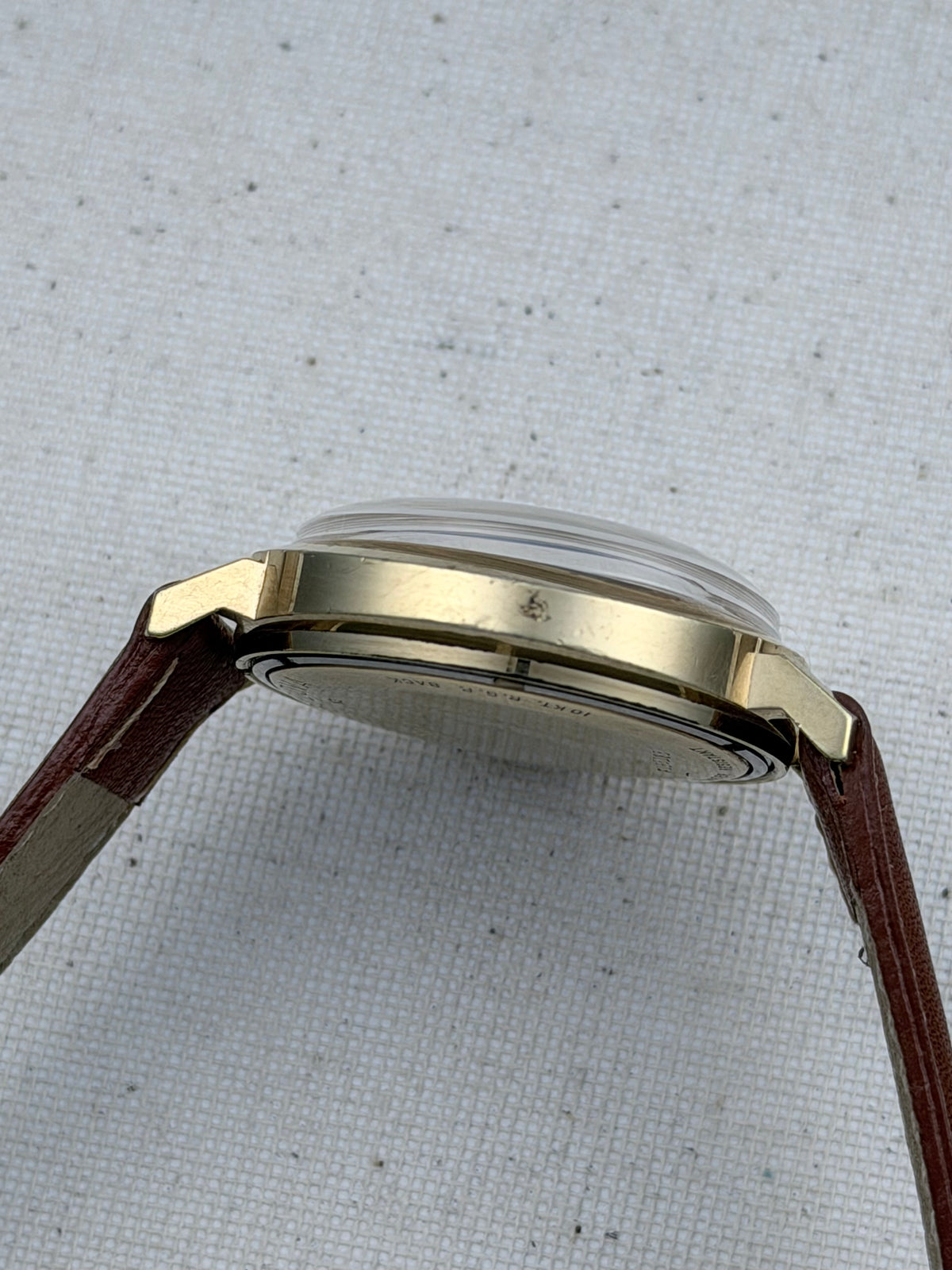 Bulova "Golden" Vintage