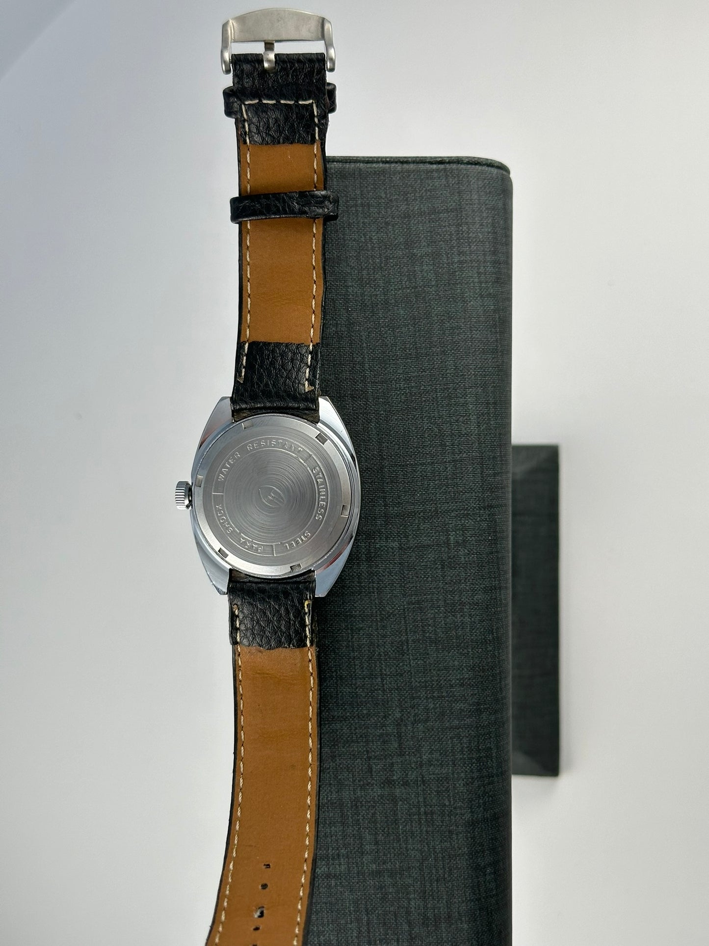 Omax Vintage Watch