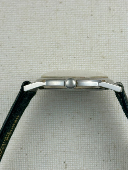 Elgin Shockmaster Crosshair Dial Vintage