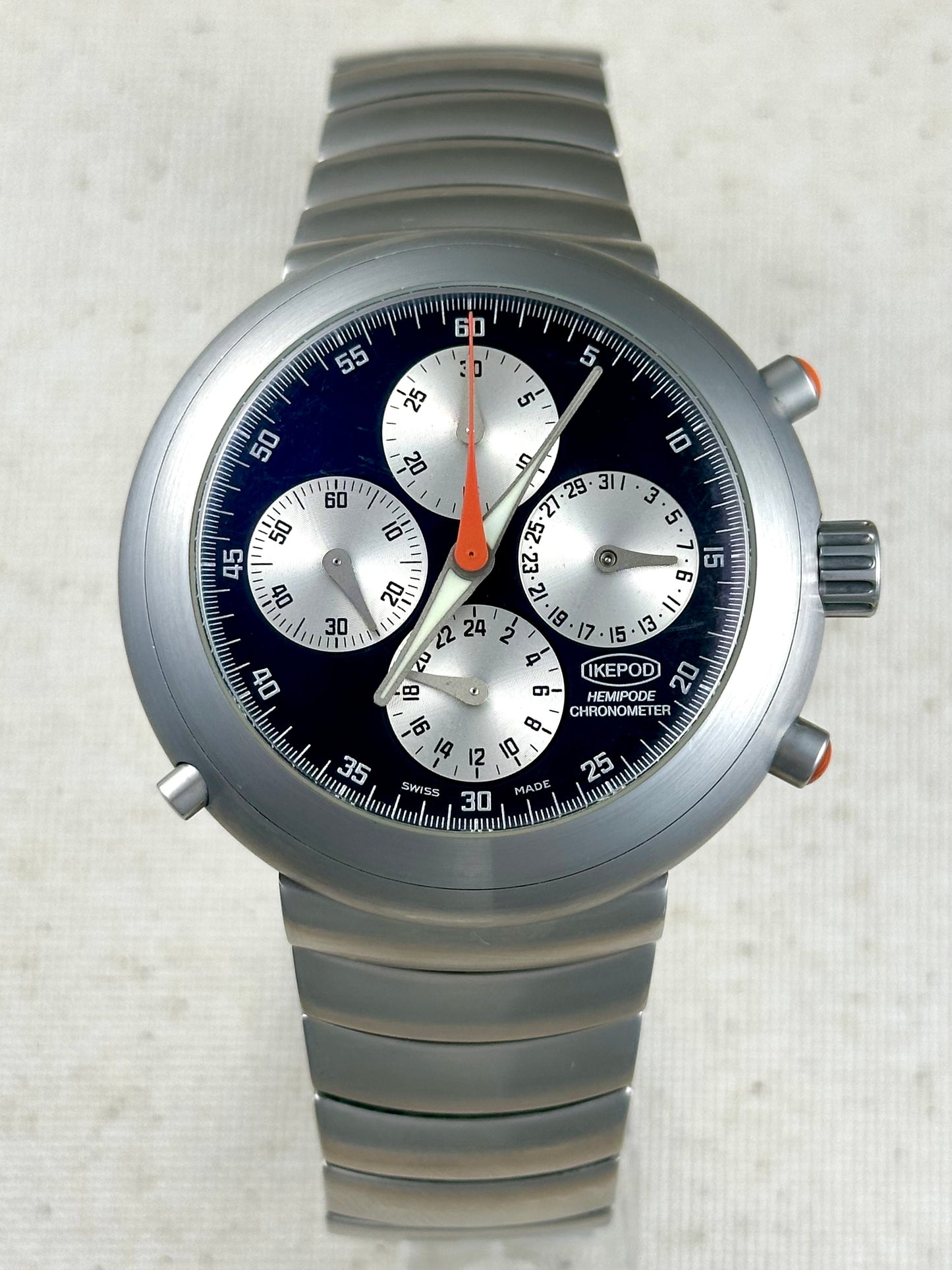 Ikepod Hemipode Chronometer HC01 Neo-Vintage
