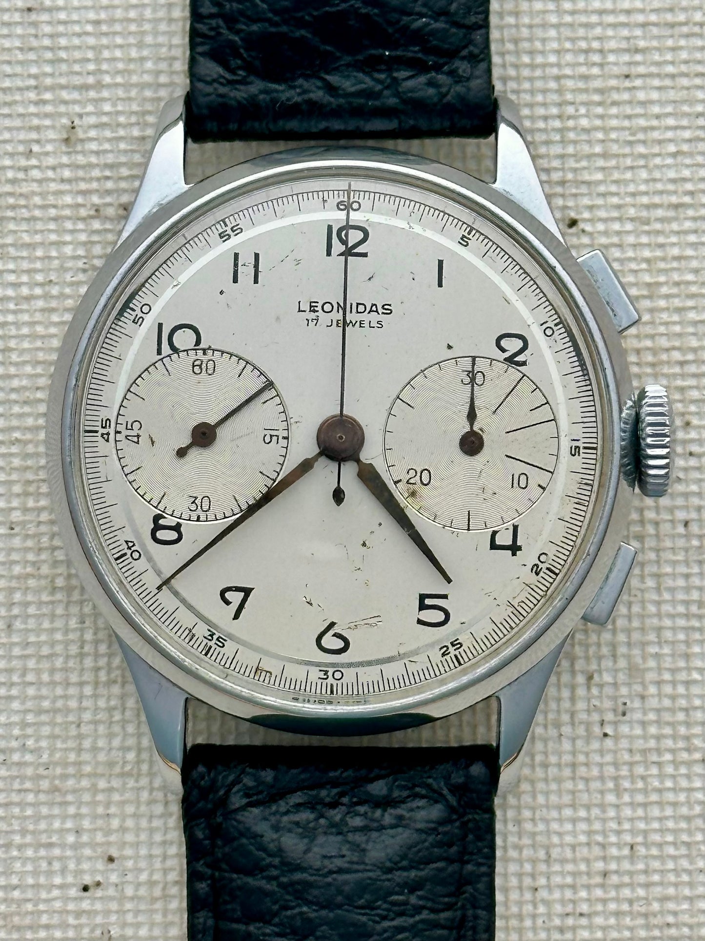 Leonidas "Big Eye" Vintage