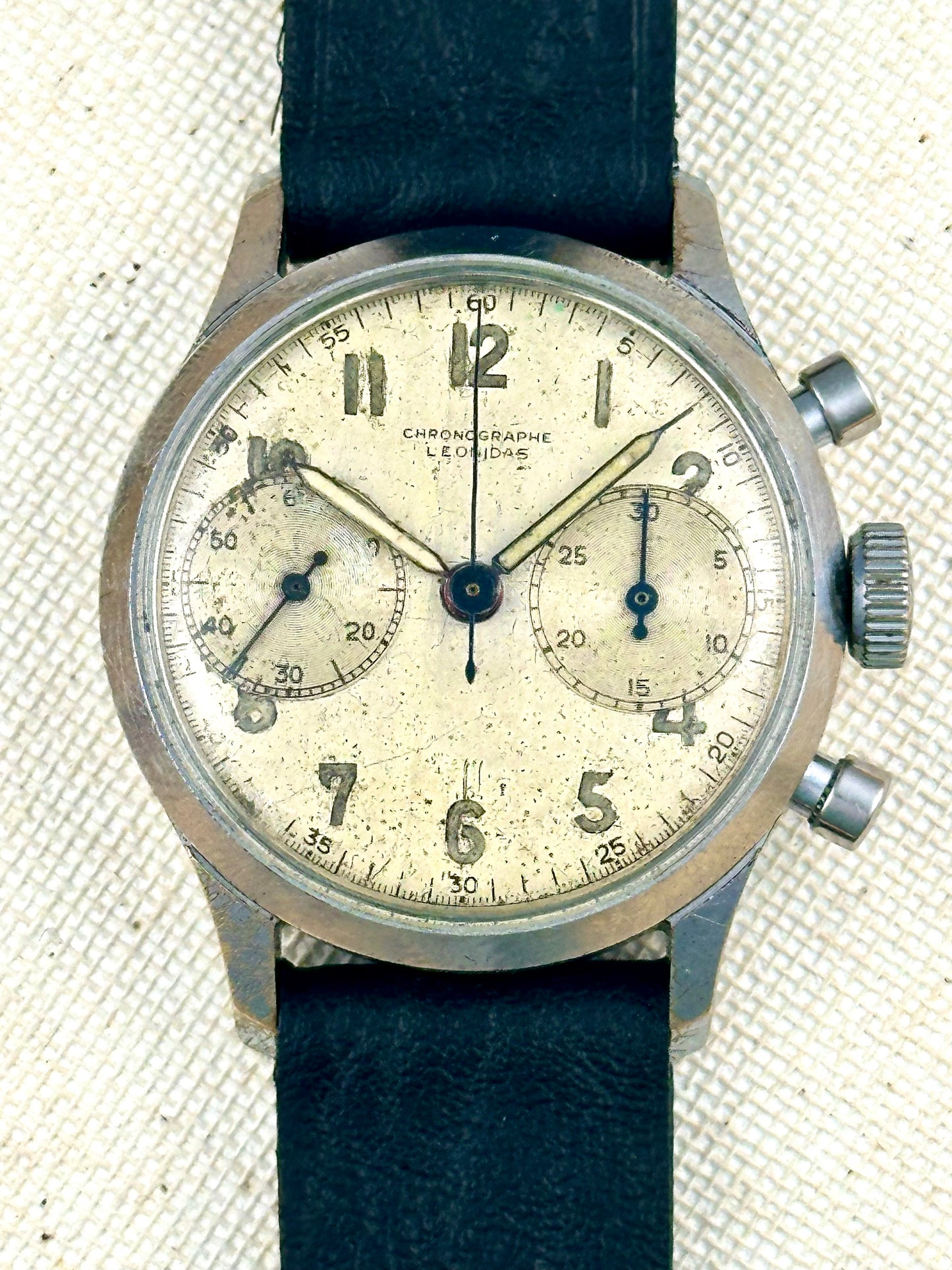 Leonidas "Big Eye" Vintage