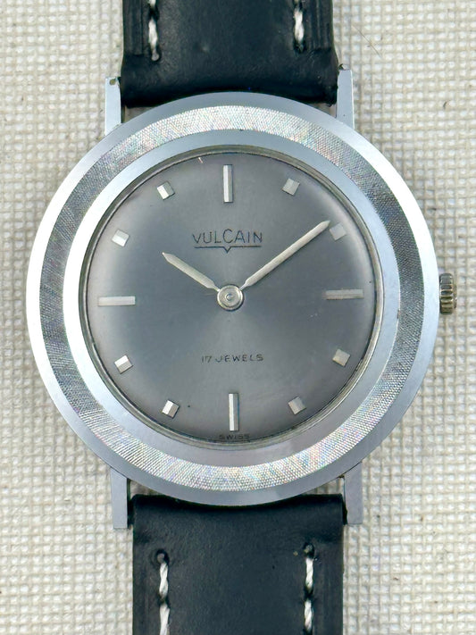 Vulcain "Disco Volante" Vintage