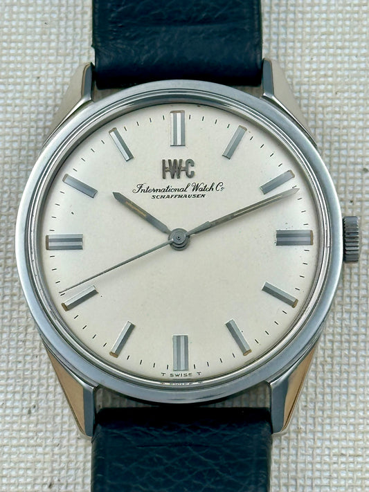 IWC Vintage ref 810 Vintage w/Box and Hangtag